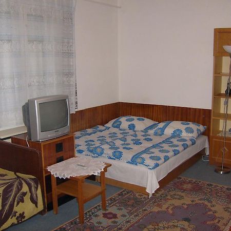 Tóth Magánszállás Hajdúszoboszló Esterno foto