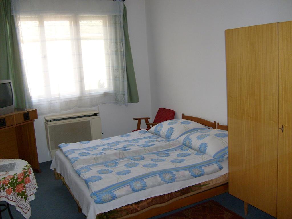 Tóth Magánszállás Hajdúszoboszló Camera foto